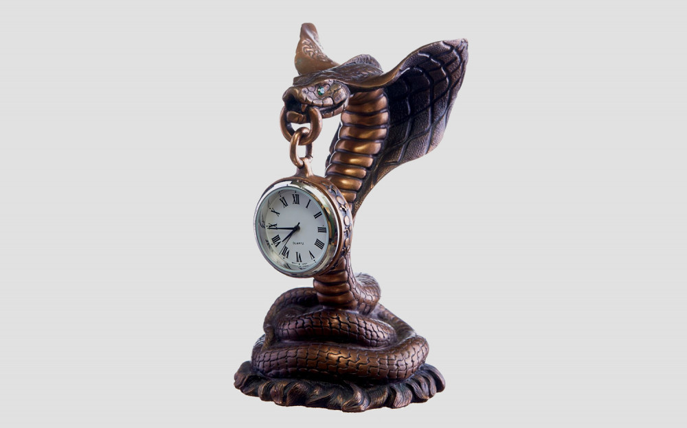 Часы настольные бронзовые Змея с часами